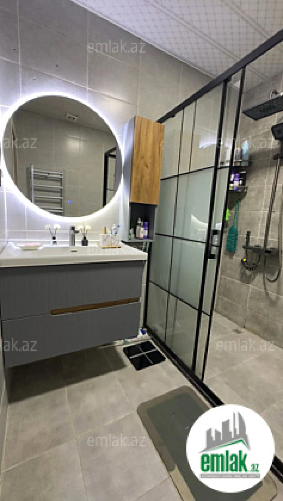 Satılır 3 otaqlı yeni tikili 130 m²