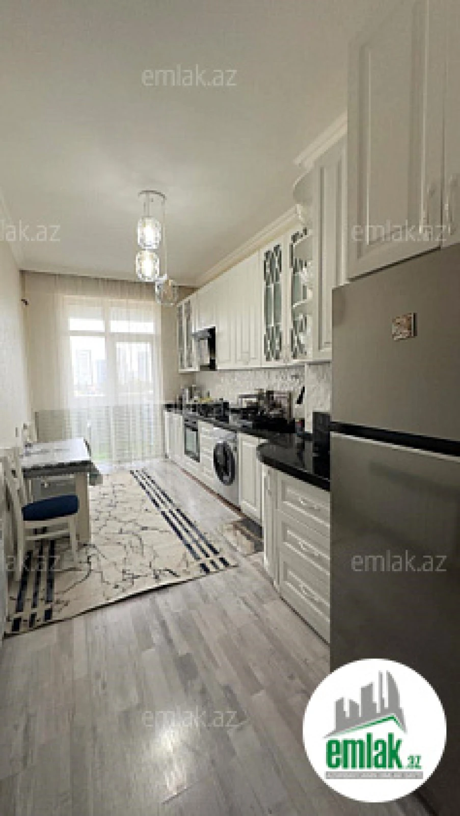 Satılır 3 otaqlı yeni tikili 130 m²