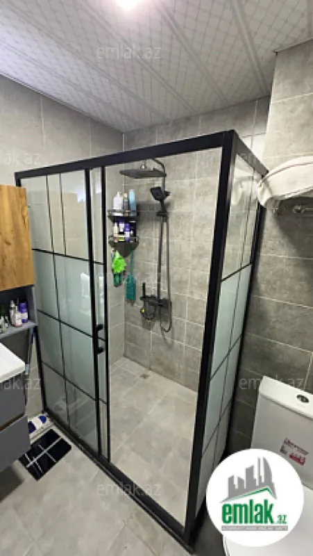 Satılır 3 otaqlı yeni tikili 130 m²