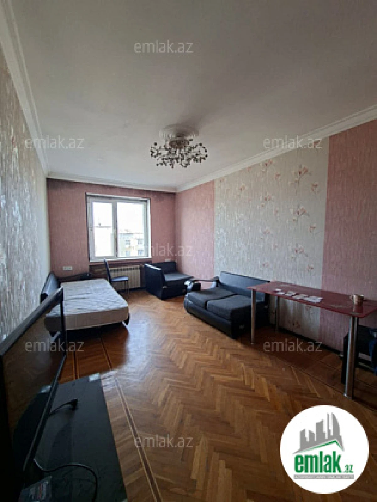 Satılır 3 otaqlı köhnə tikili 80 m²