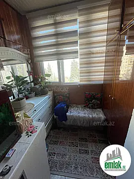 Satılır 3 otaqlı köhnə tikili 90 m²