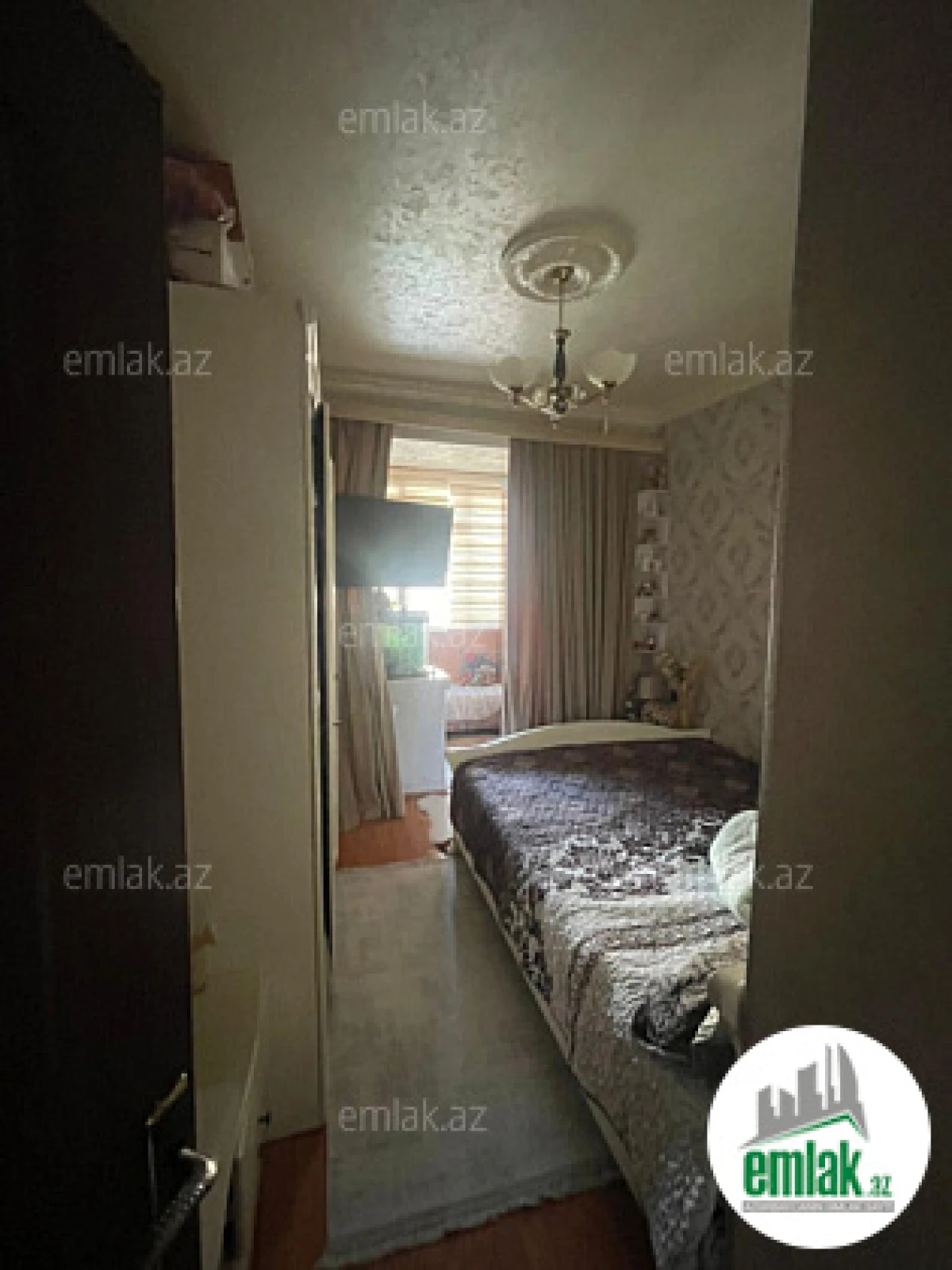 Satılır 3 otaqlı köhnə tikili 90 m²