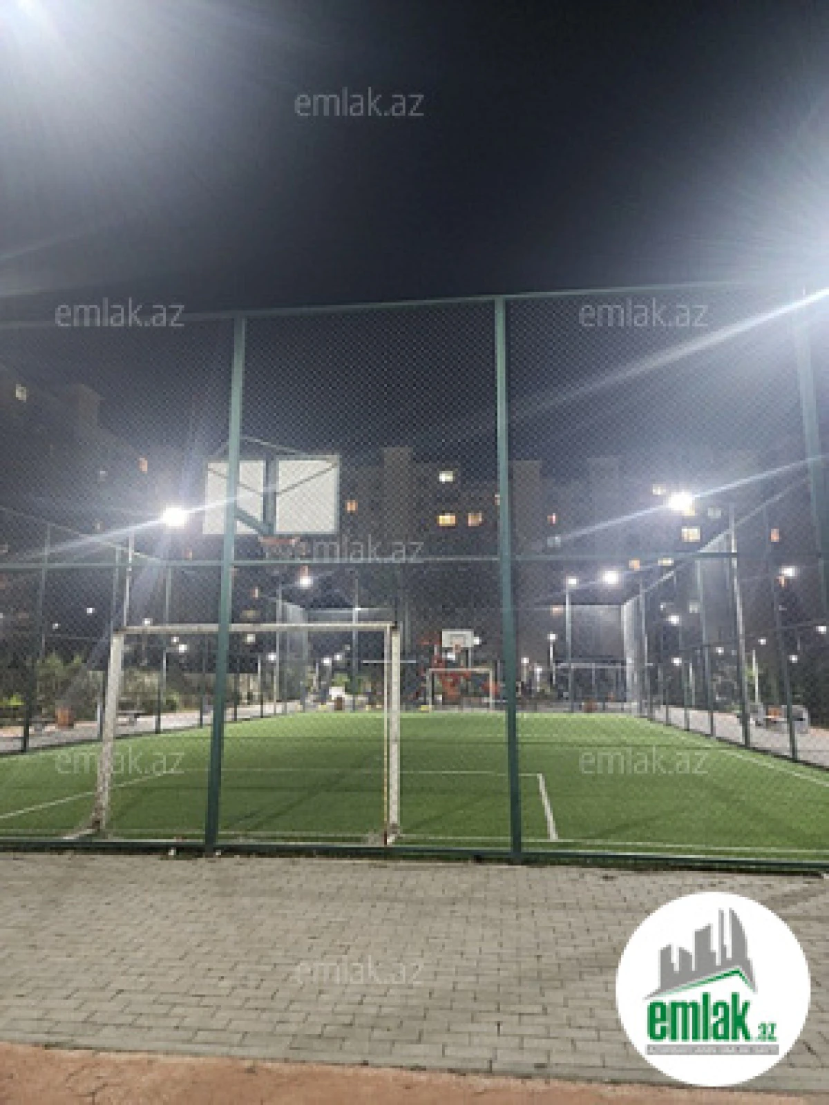 Satılır 3 otaqlı köhnə tikili 90 m²