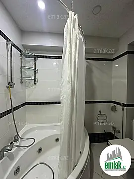 Satılır 2 otaqlı yeni tikili 75 m²