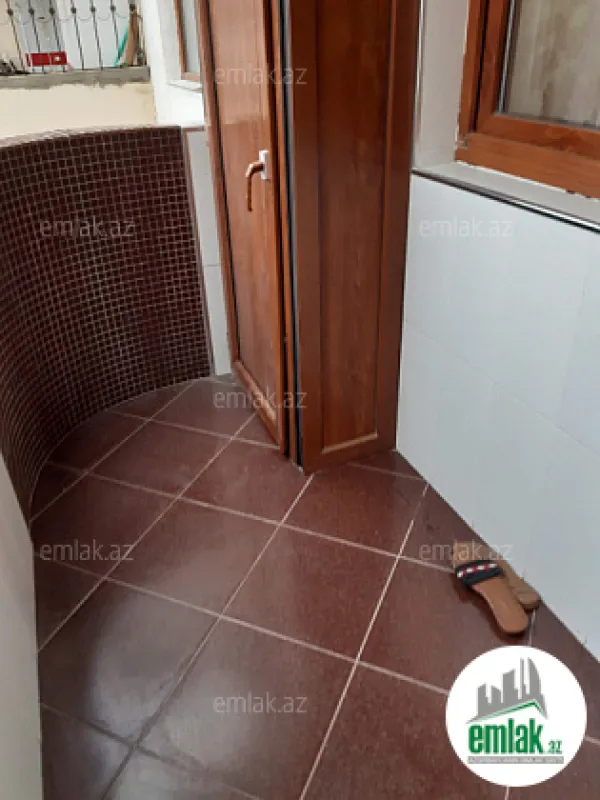 Satılır 2 otaqlı yeni tikili 75 m²