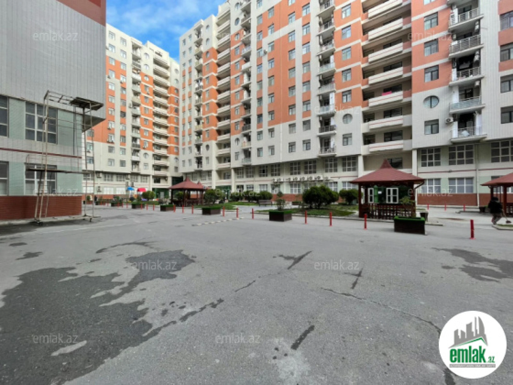 Satılır 3 otaqlı yeni tikili 127 m²