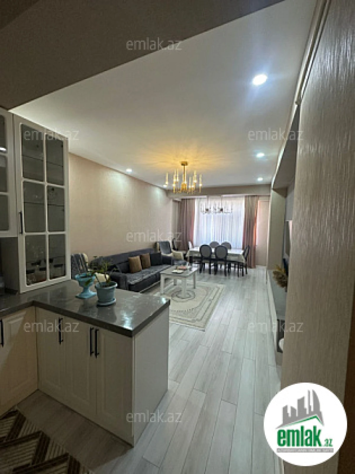 Satılır 3 otaqlı yeni tikili 102 m²
