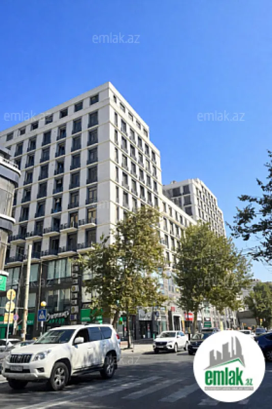 Satılır 2 otaqlı yeni tikili 80 m²