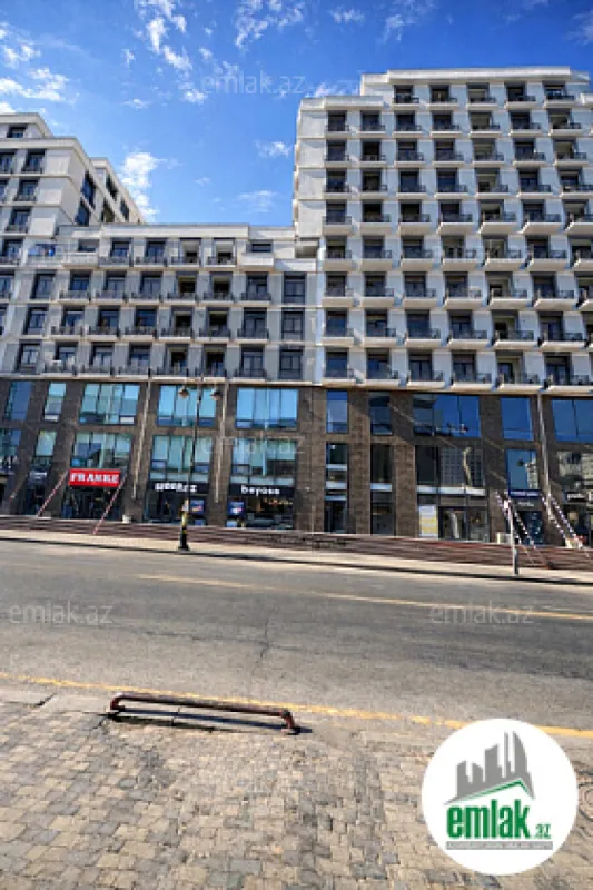 Satılır 2 otaqlı yeni tikili 80 m²