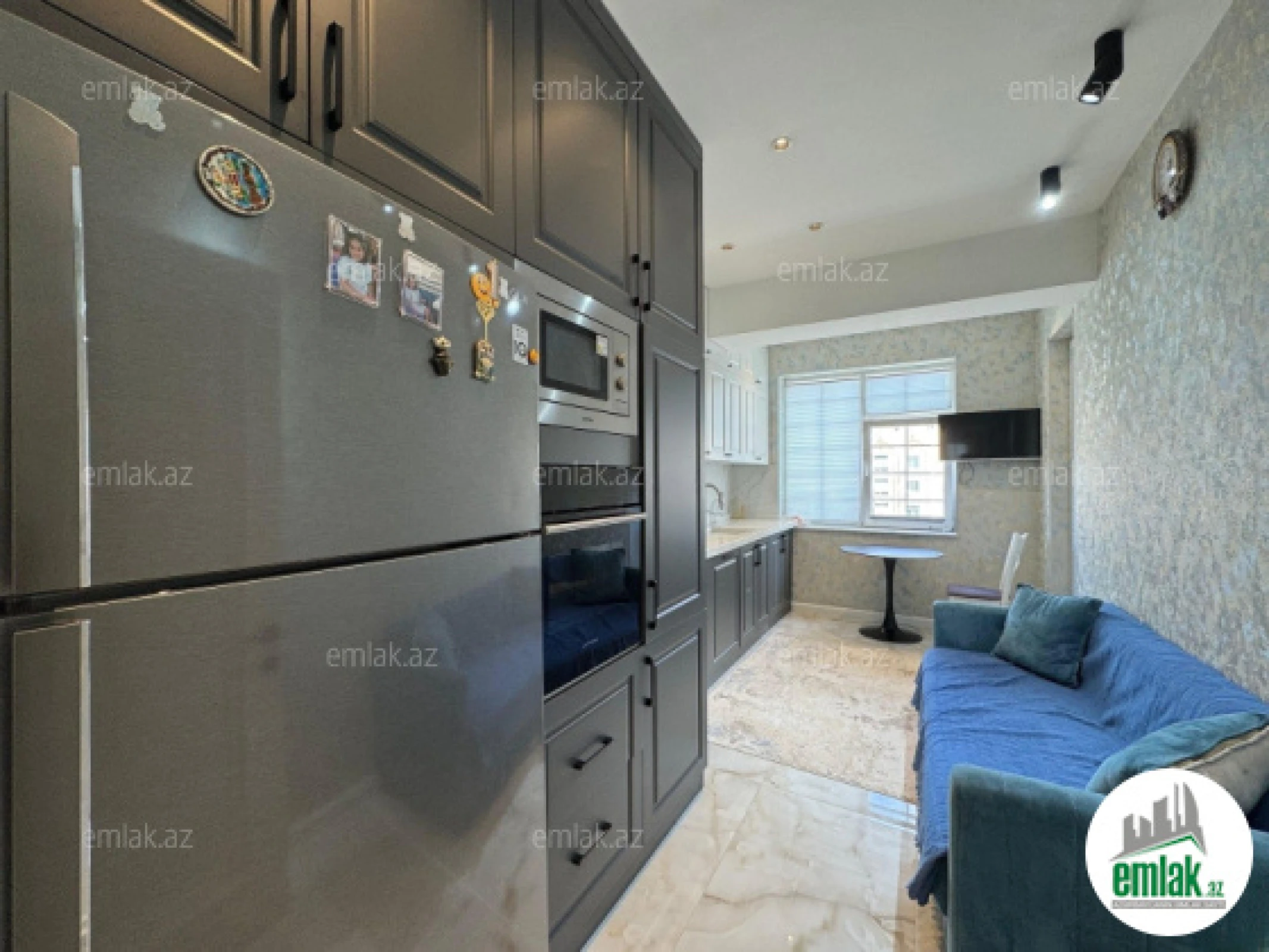 Satılır 3 otaqlı yeni tikili 130 m²