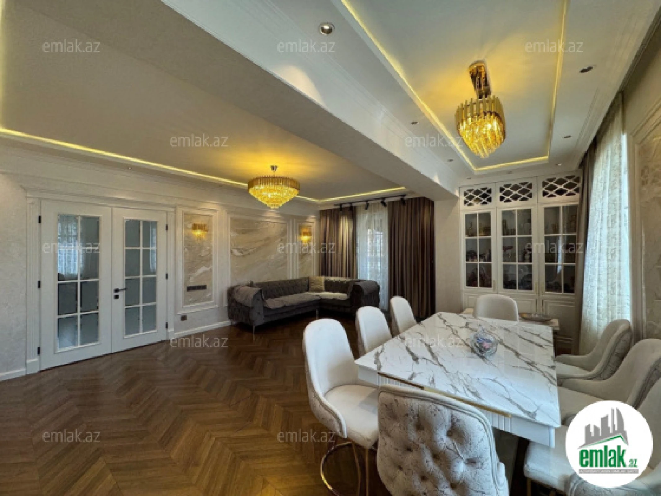 Satılır 3 otaqlı yeni tikili 130 m²