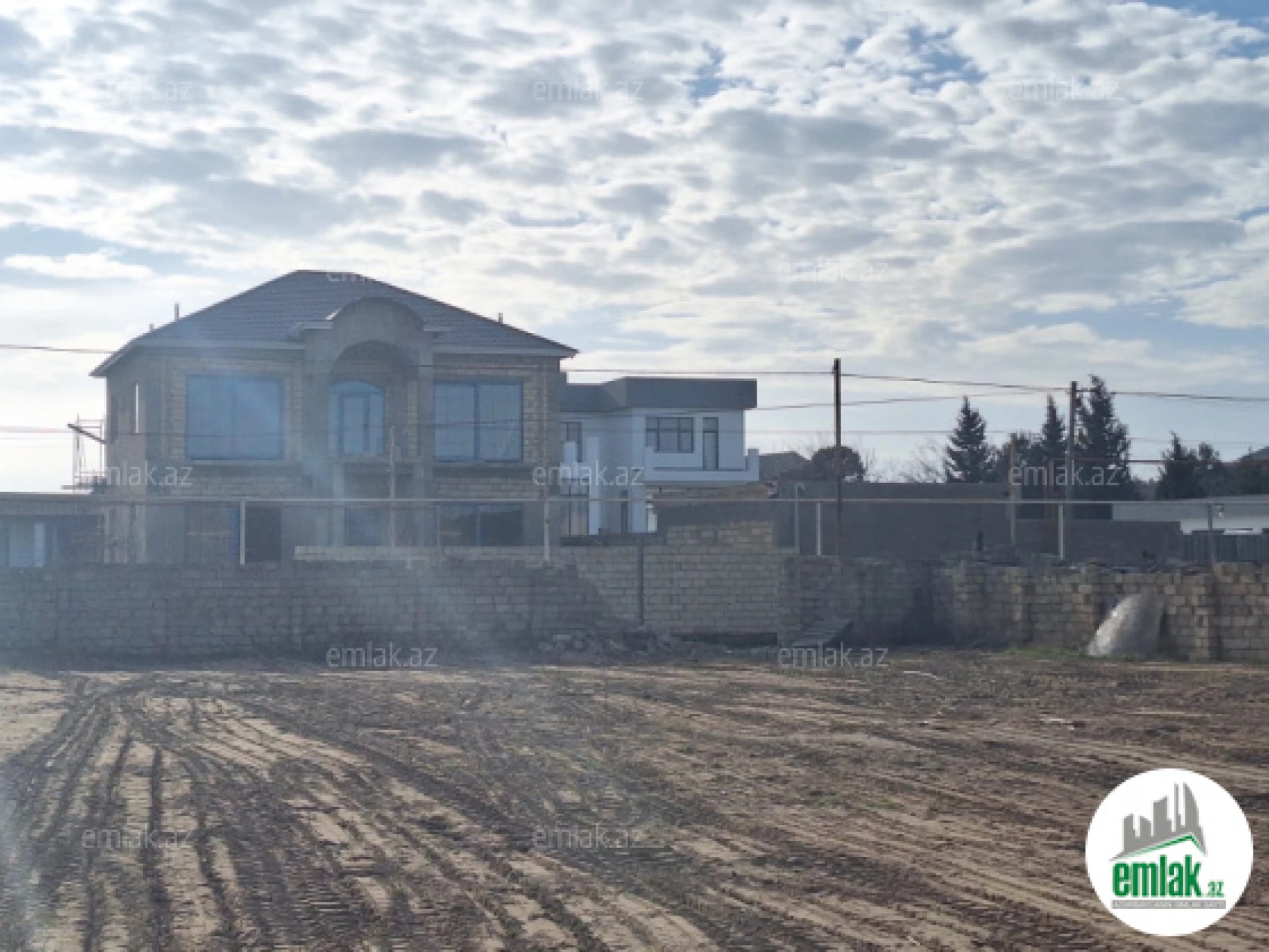 Satılır torpaq sahəsi 12 m²