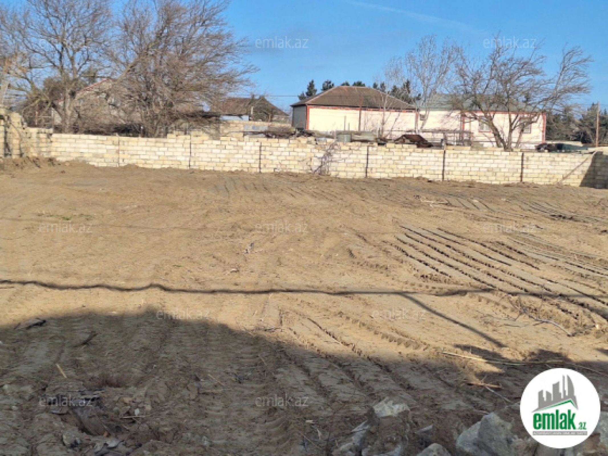 Satılır torpaq sahəsi 12 m²