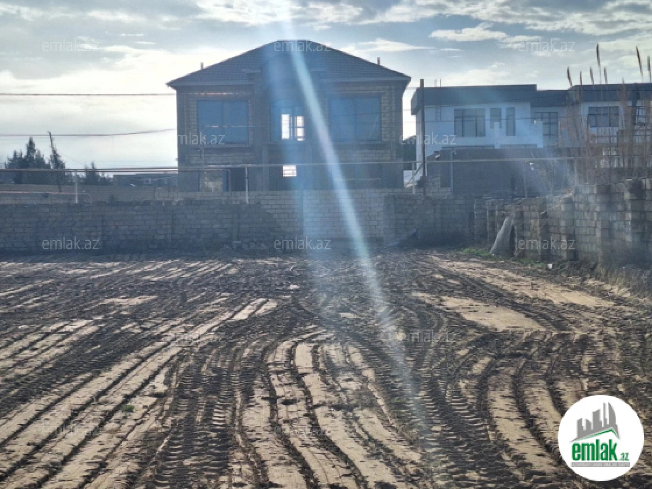 Satılır torpaq sahəsi 12 m²