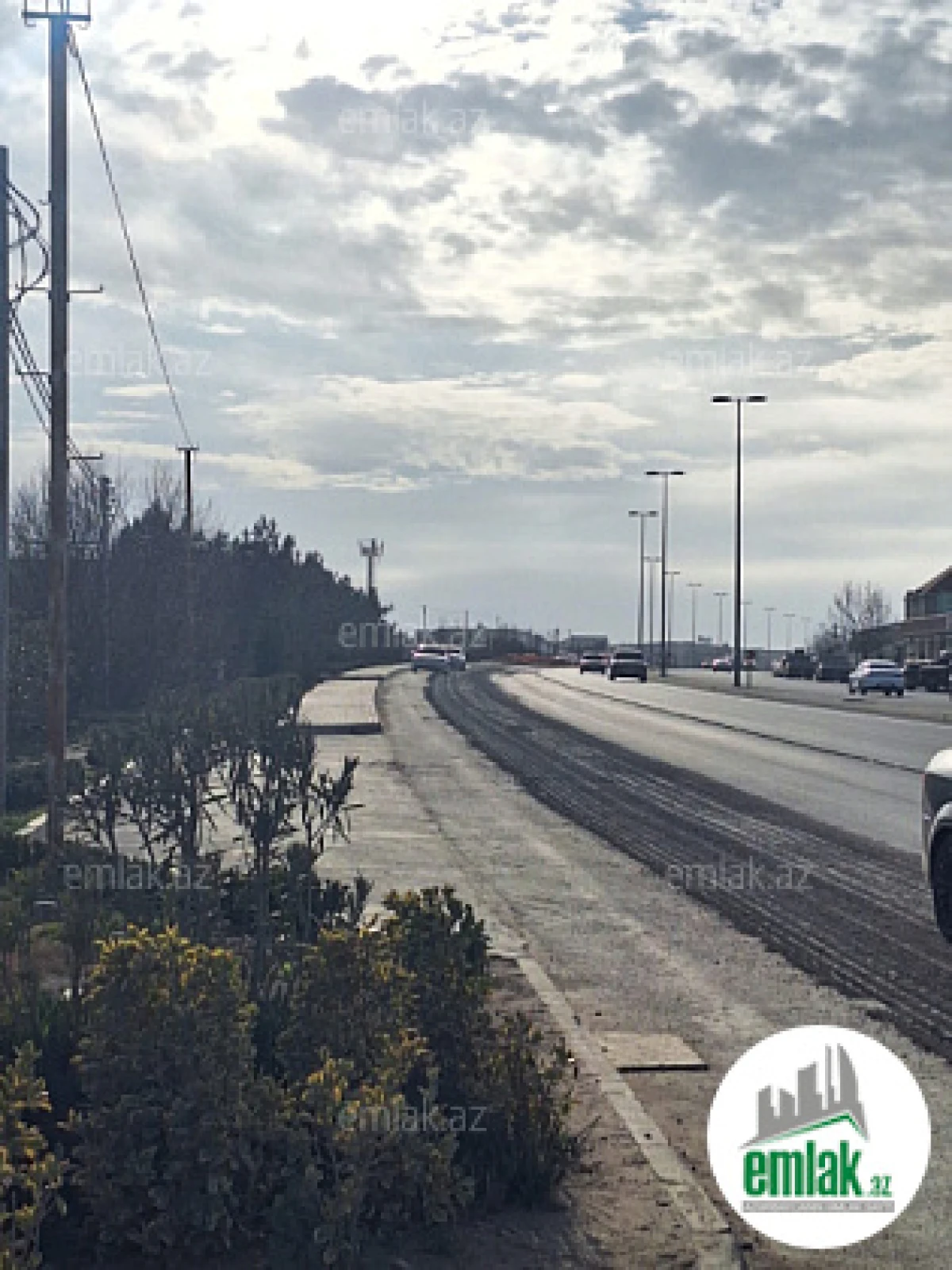 Satılır torpaq sahəsi 12 m²