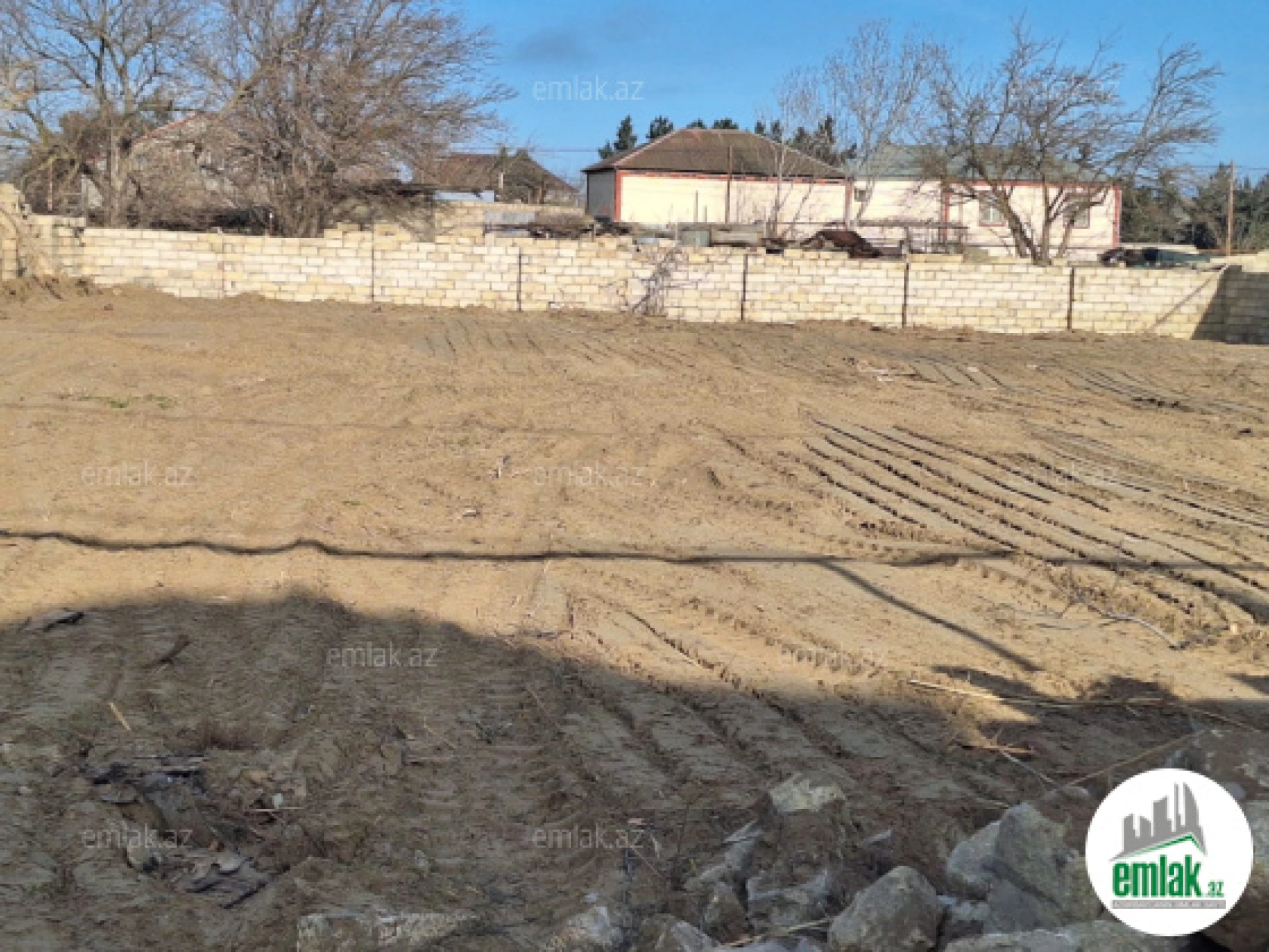 Satılır torpaq sahəsi 12 m²