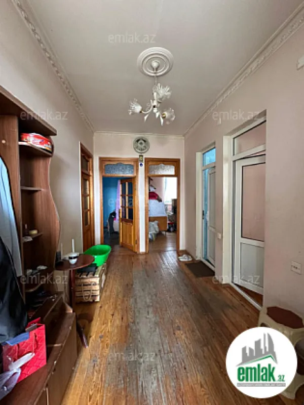 Satılır 3 otaqlı həyət evi 130 m²