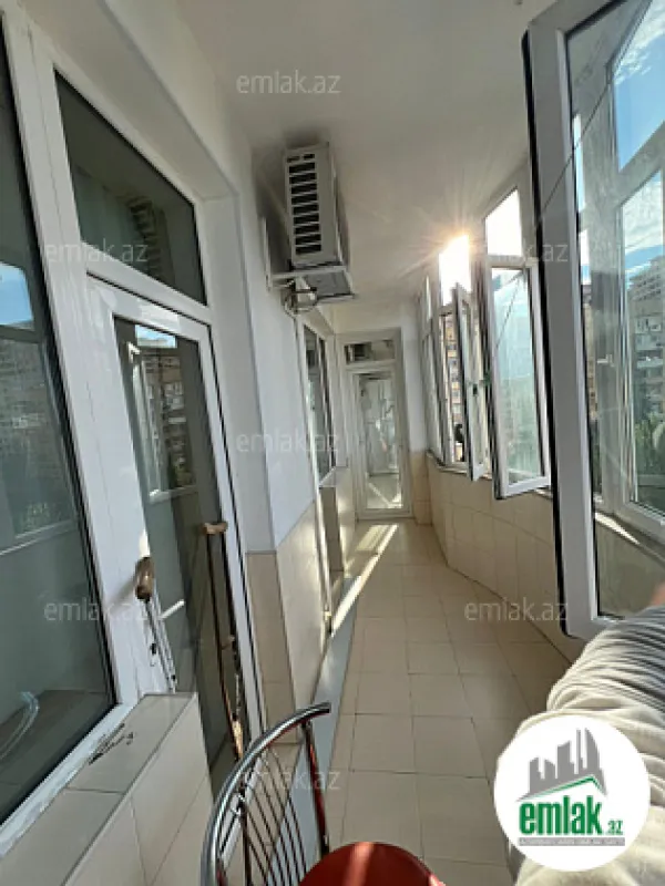 Satılır 3 otaqlı yeni tikili 145 m²