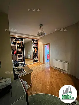 Satılır 3 otaqlı yeni tikili 145 m²