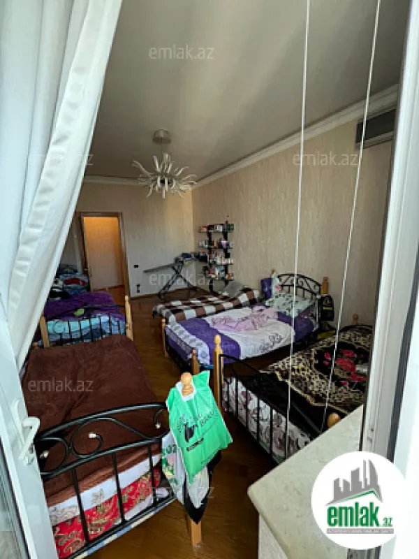 Satılır 3 otaqlı yeni tikili 145 m²