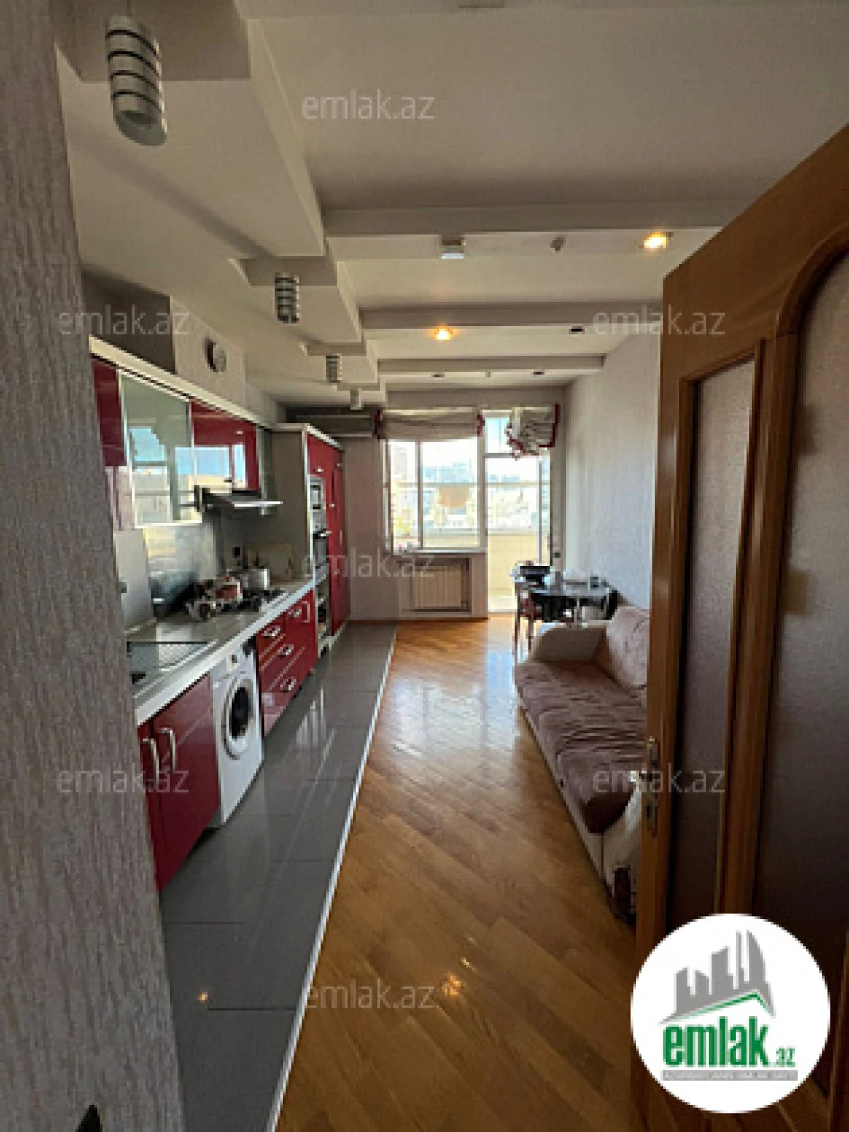 Satılır 3 otaqlı yeni tikili 145 m²