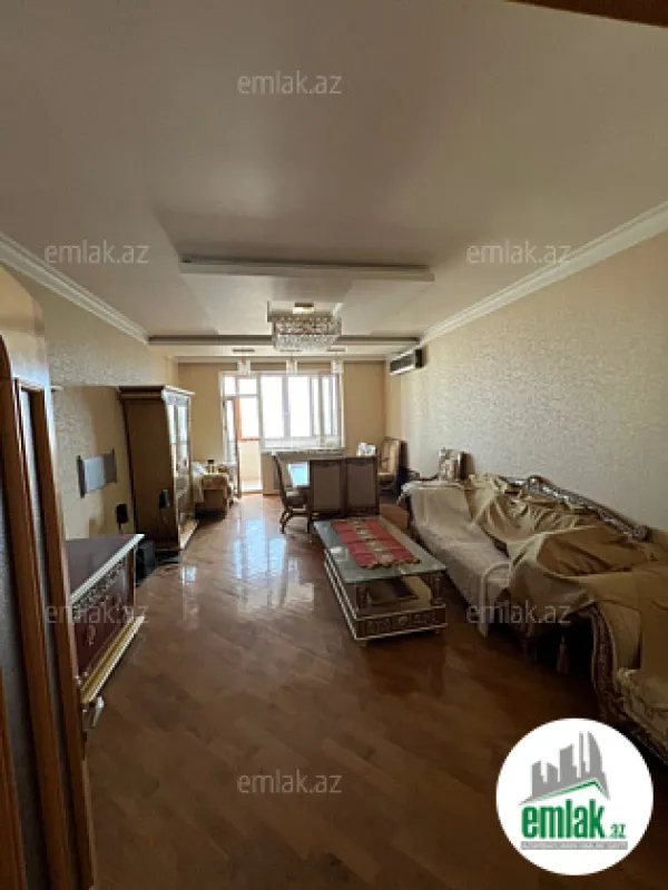Satılır 3 otaqlı yeni tikili 145 m²