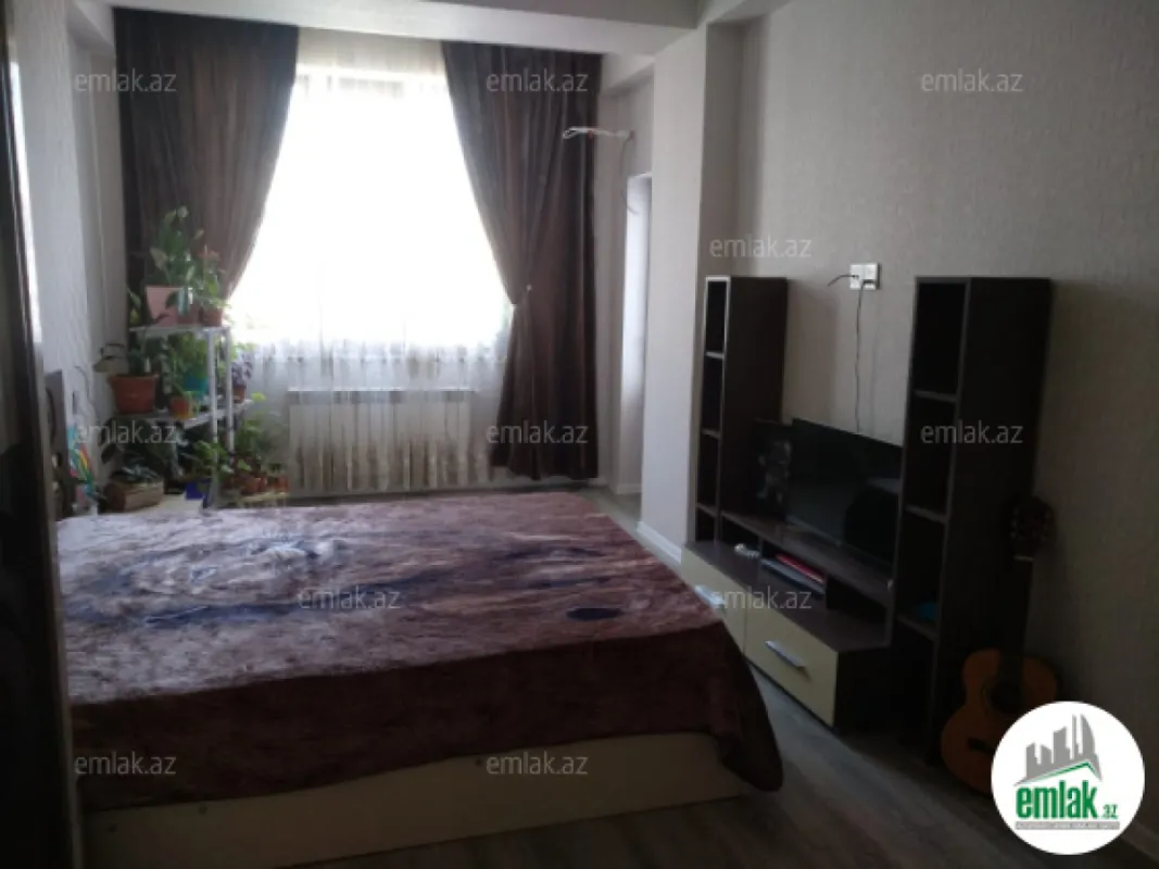 Satılır 3 otaqlı yeni tikili 105 m²