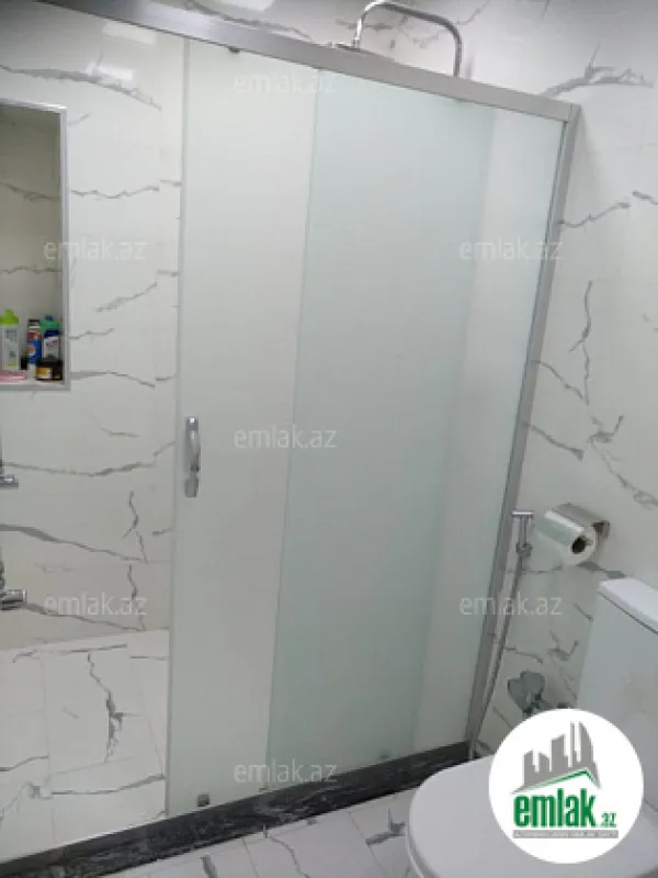 Satılır 3 otaqlı yeni tikili 105 m²