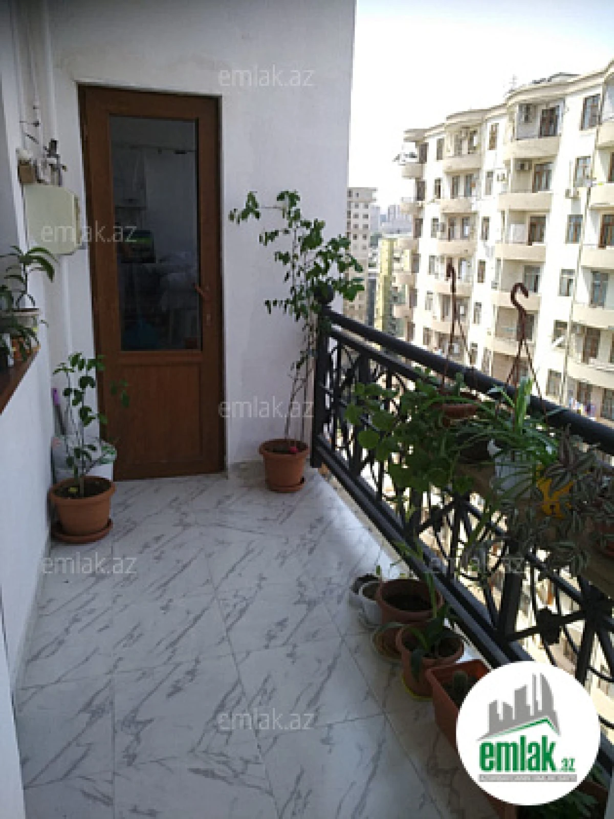 Satılır 3 otaqlı yeni tikili 105 m²