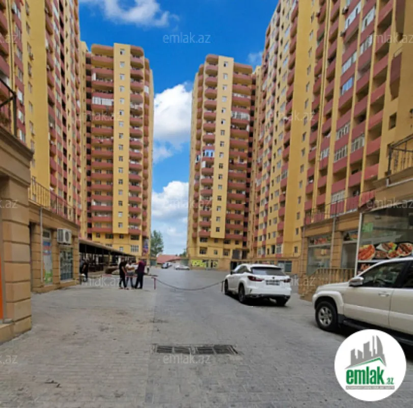 Satılır 3 otaqlı yeni tikili 80 m²