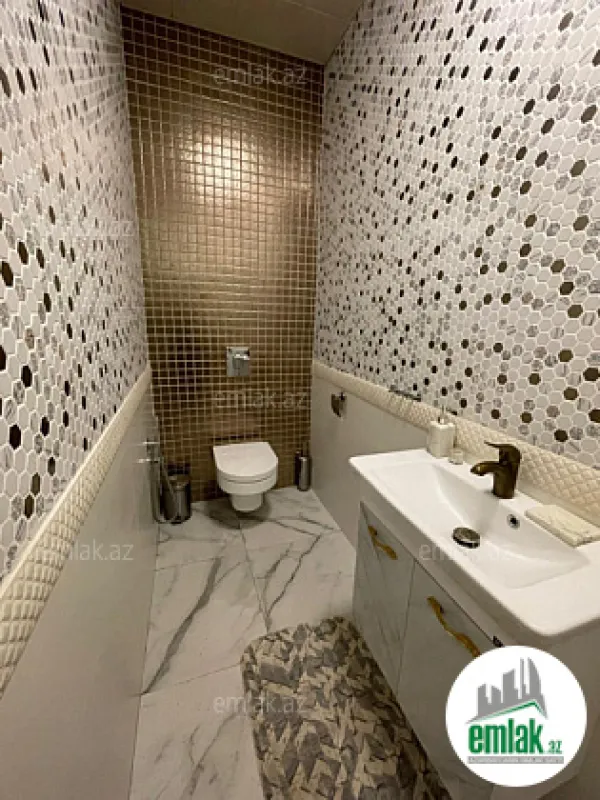 Satılır 4 otaqlı yeni tikili 240 m²