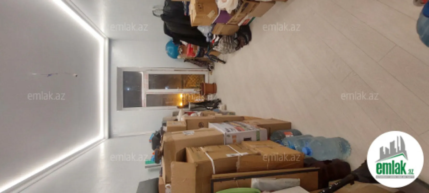 Satılır 3 otaqlı köhnə tikili 90 m²