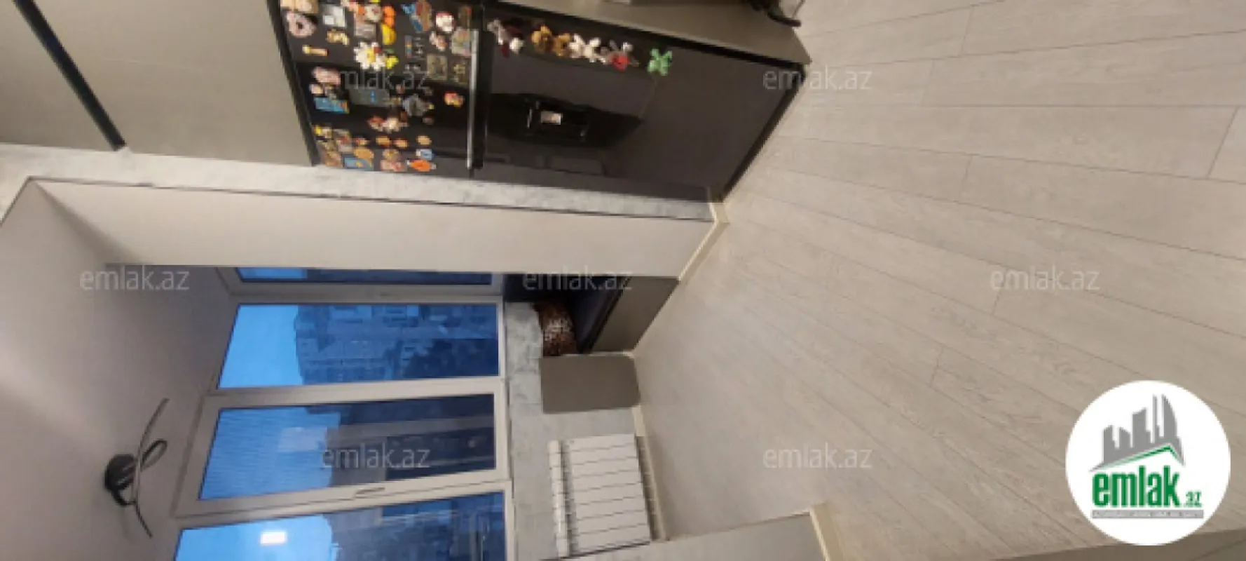 Satılır 3 otaqlı köhnə tikili 90 m²