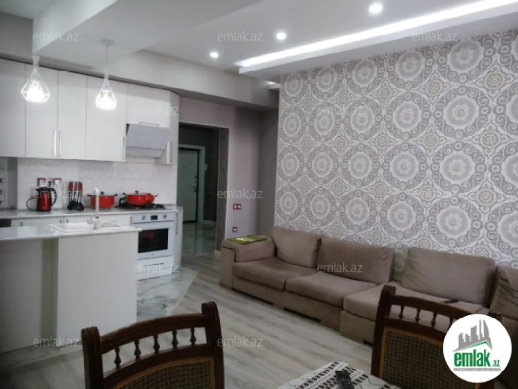 Satılır 3 otaqlı yeni tikili 105 m²