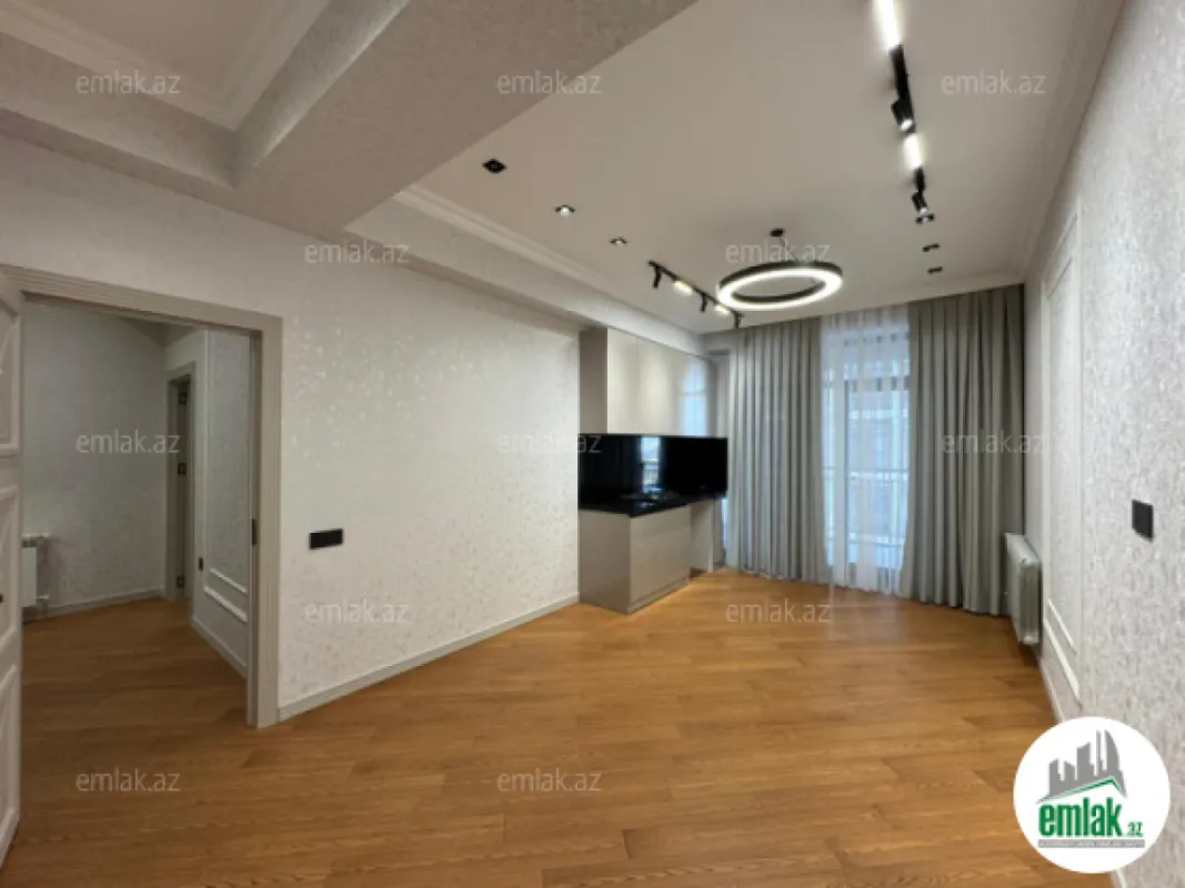 Satılır 2 otaqlı yeni tikili 66 m²