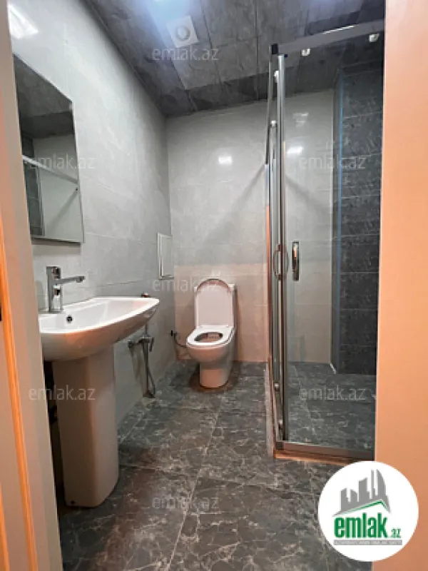 Satılır 2 otaqlı yeni tikili 70 m²