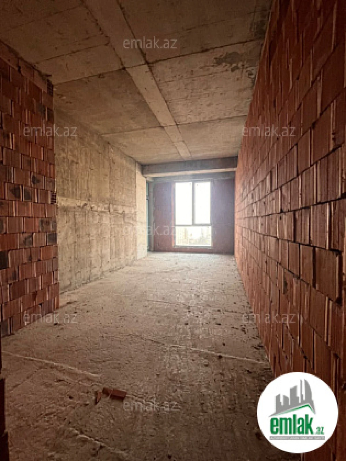 Satılır 4 otaqlı yeni tikili 220 m²