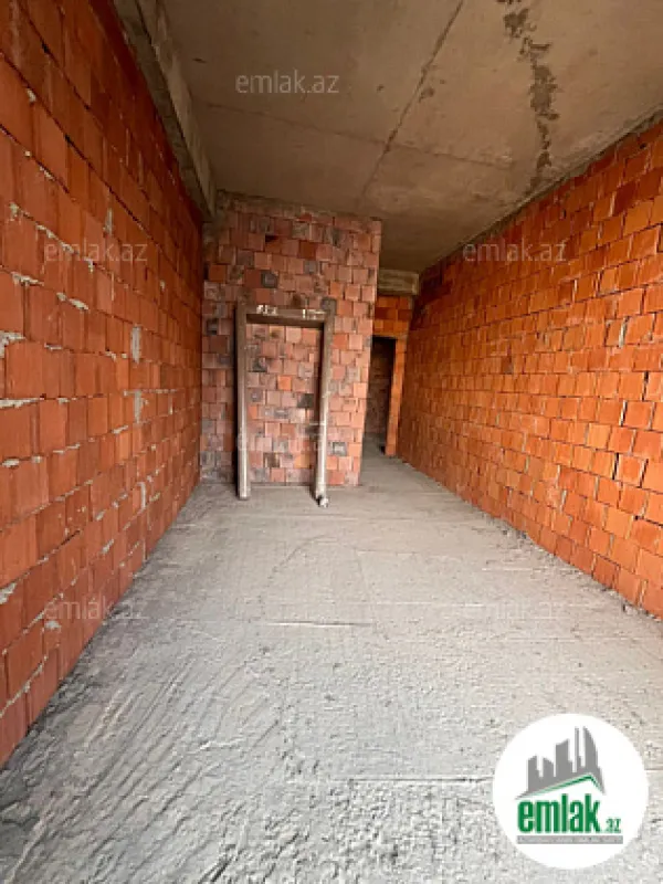 Satılır 4 otaqlı yeni tikili 220 m²