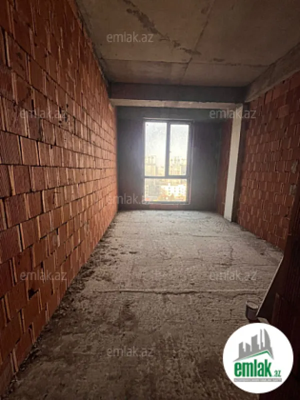 Satılır 4 otaqlı yeni tikili 220 m²