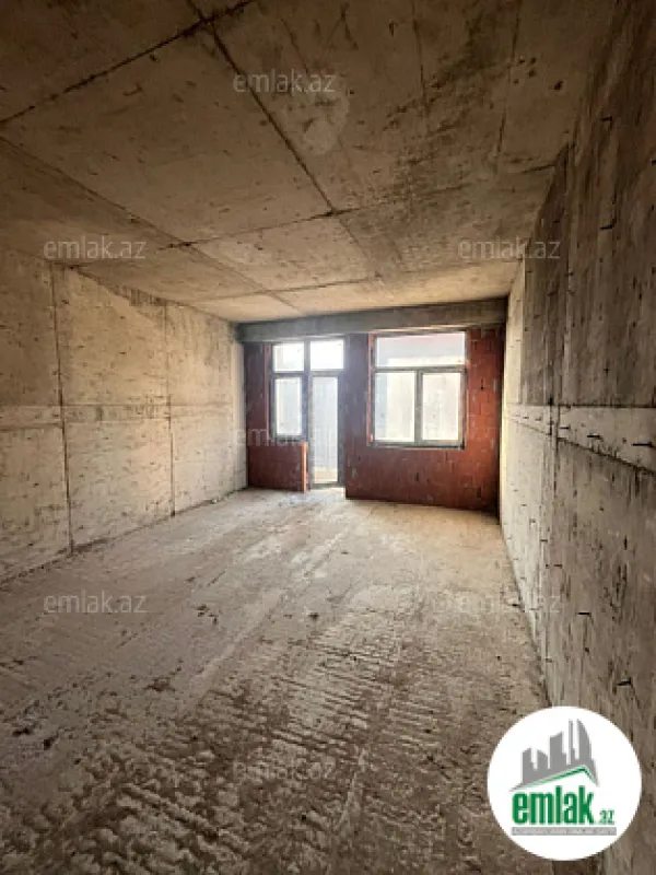 Satılır 4 otaqlı yeni tikili 220 m²