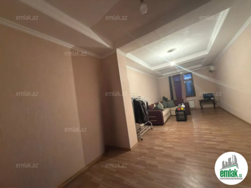 Satılır 2 otaqlı yeni tikili 85 m²