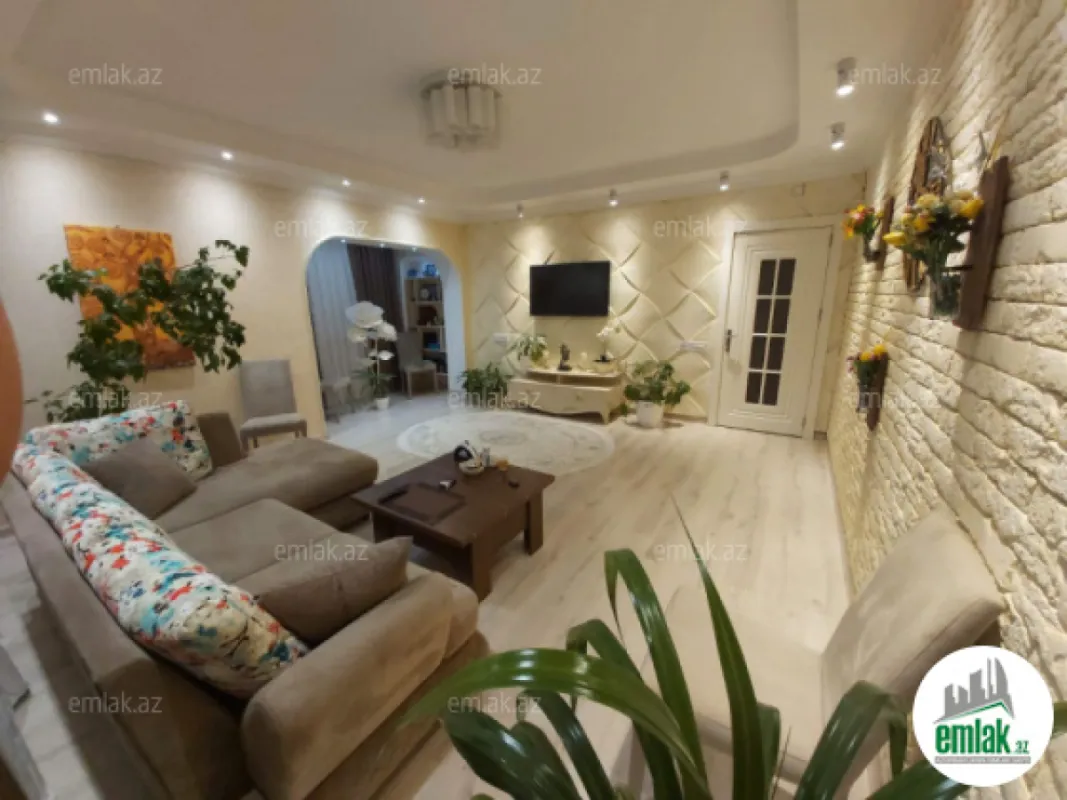 Satılır 2 otaqlı yeni tikili 57 m²