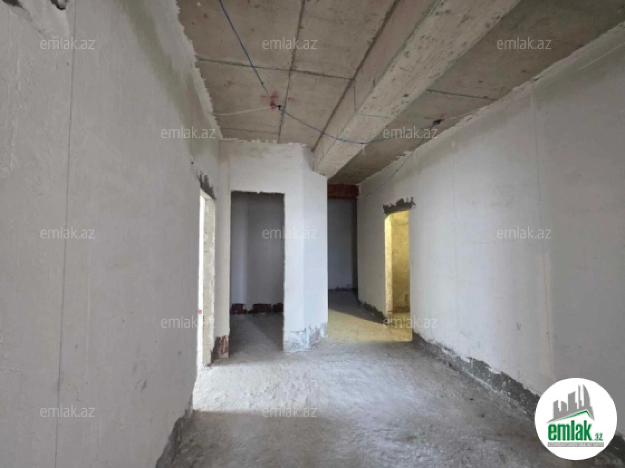 Satılır 3 otaqlı yeni tikili 135 m²