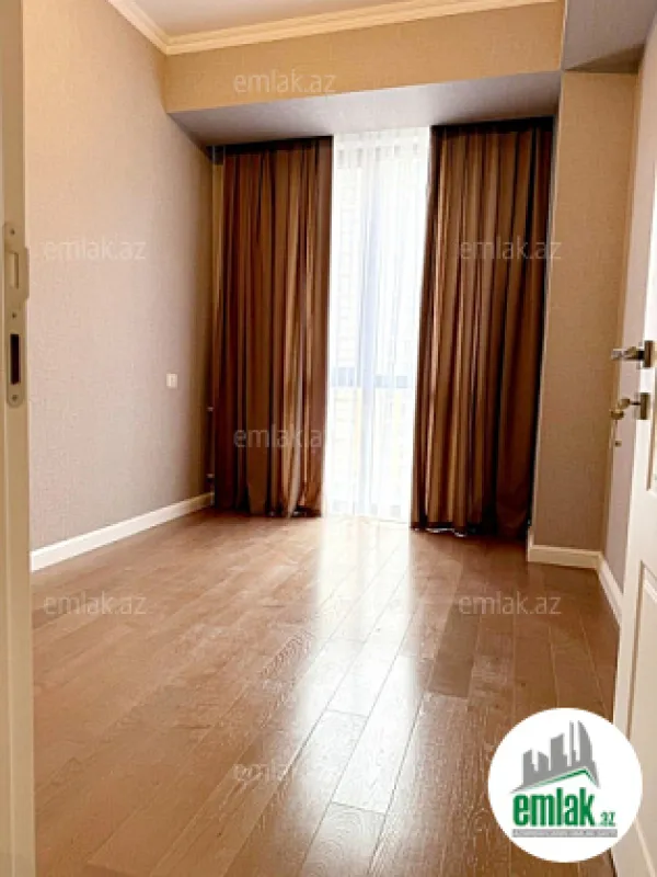 Satılır 3 otaqlı yeni tikili 88 m²