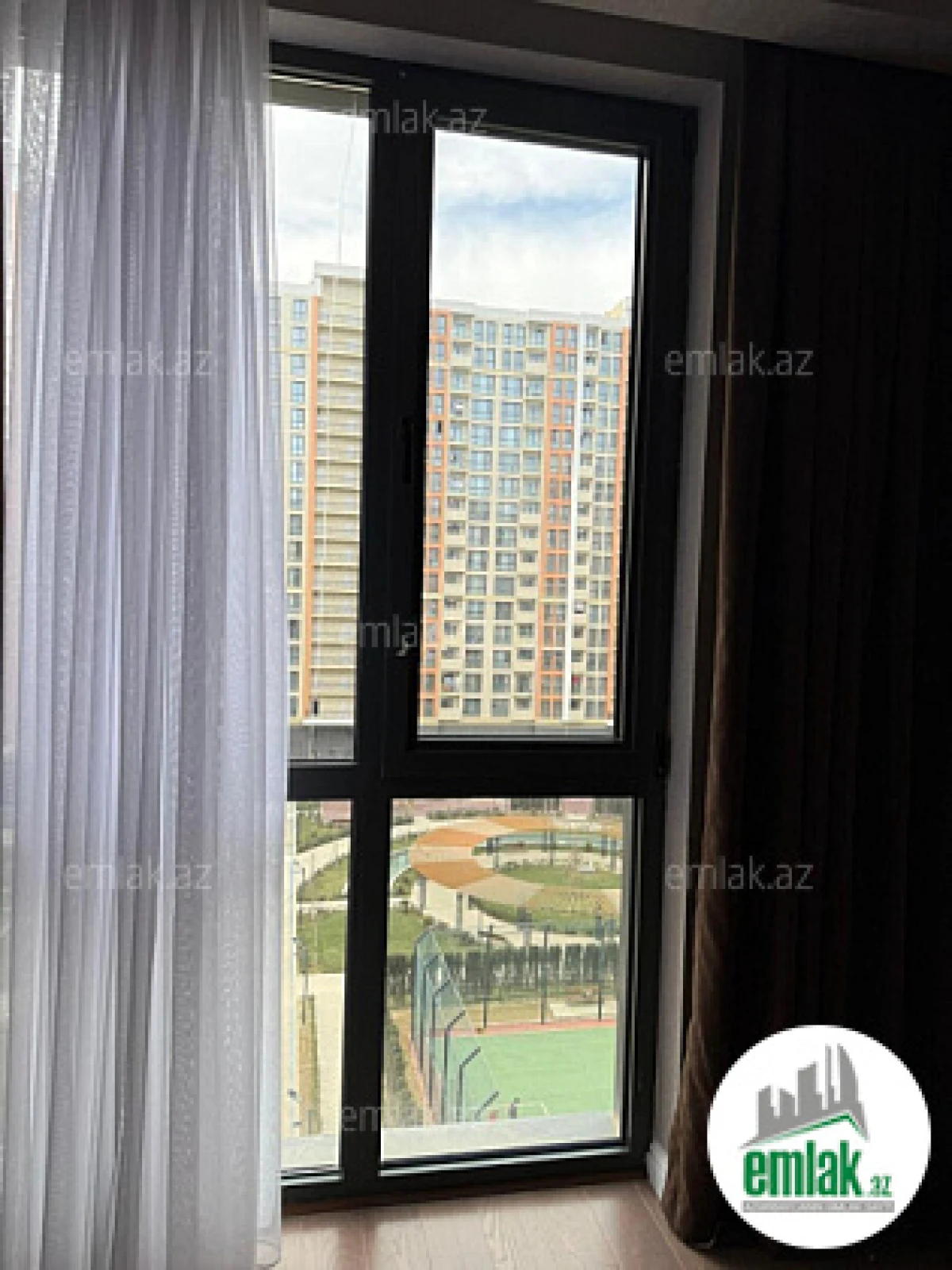 Satılır 3 otaqlı yeni tikili 88 m²