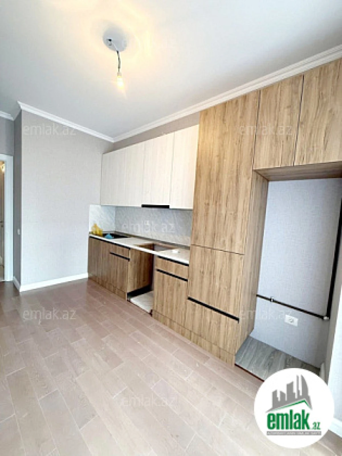 Satılır 3 otaqlı yeni tikili 88 m²
