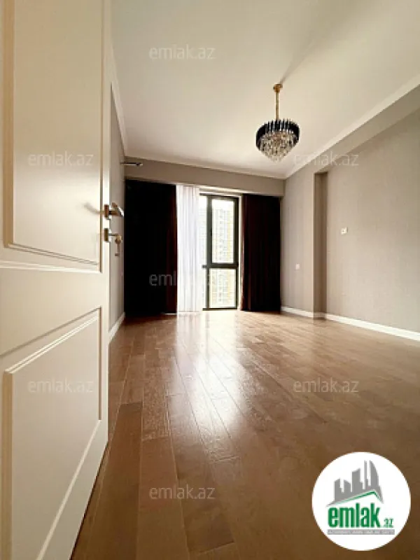 Satılır 3 otaqlı yeni tikili 88 m²