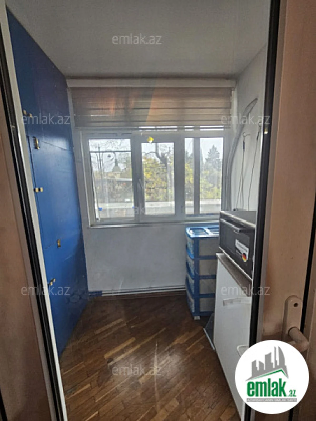 Satılır 3 otaqlı köhnə tikili 70 m²