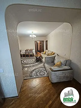 Satılır 3 otaqlı köhnə tikili 70 m²