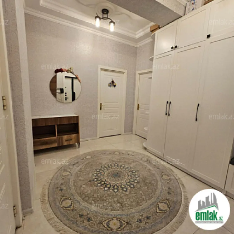 Satılır 2 otaqlı yeni tikili 77 m²